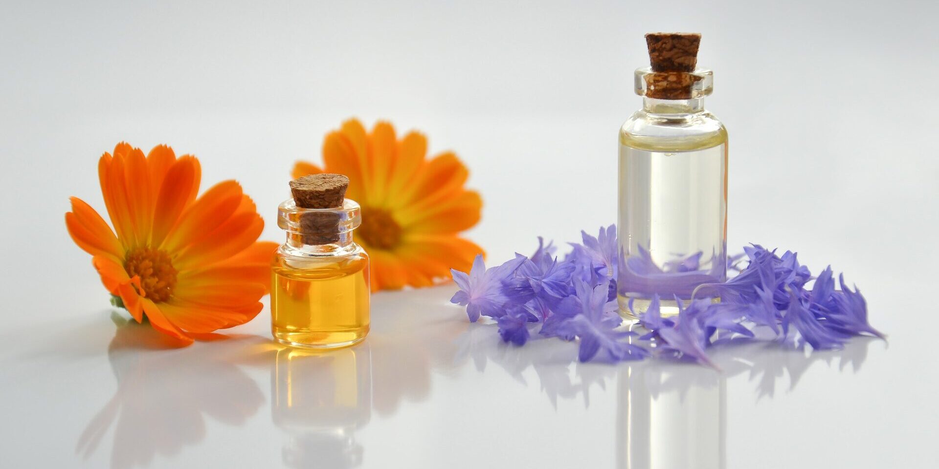 essential-oil-4065187_1920